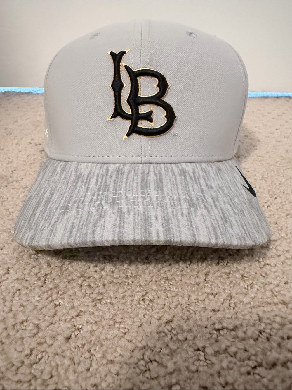 Nike Men's White Gray LB Logo Snapback Hat